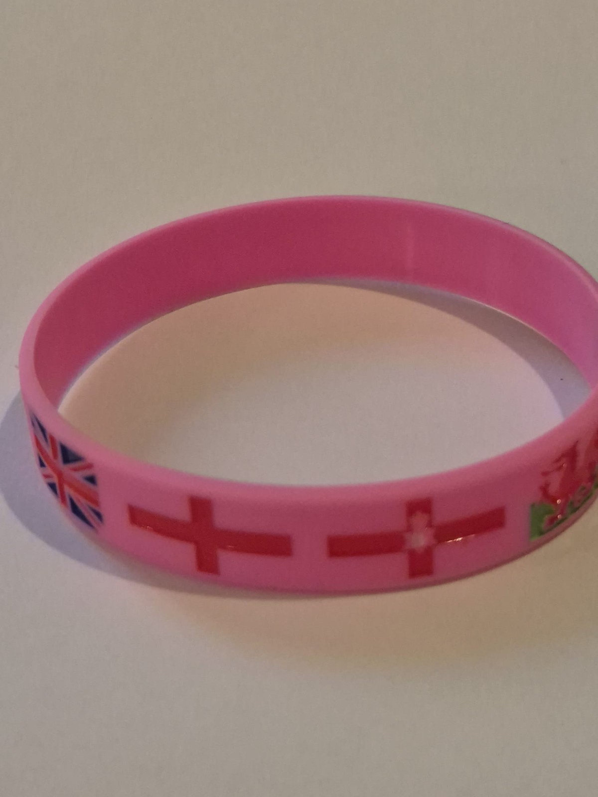 1 SINGLE I SUPPORT THE PINK LADIES Bracelet All UK Flags