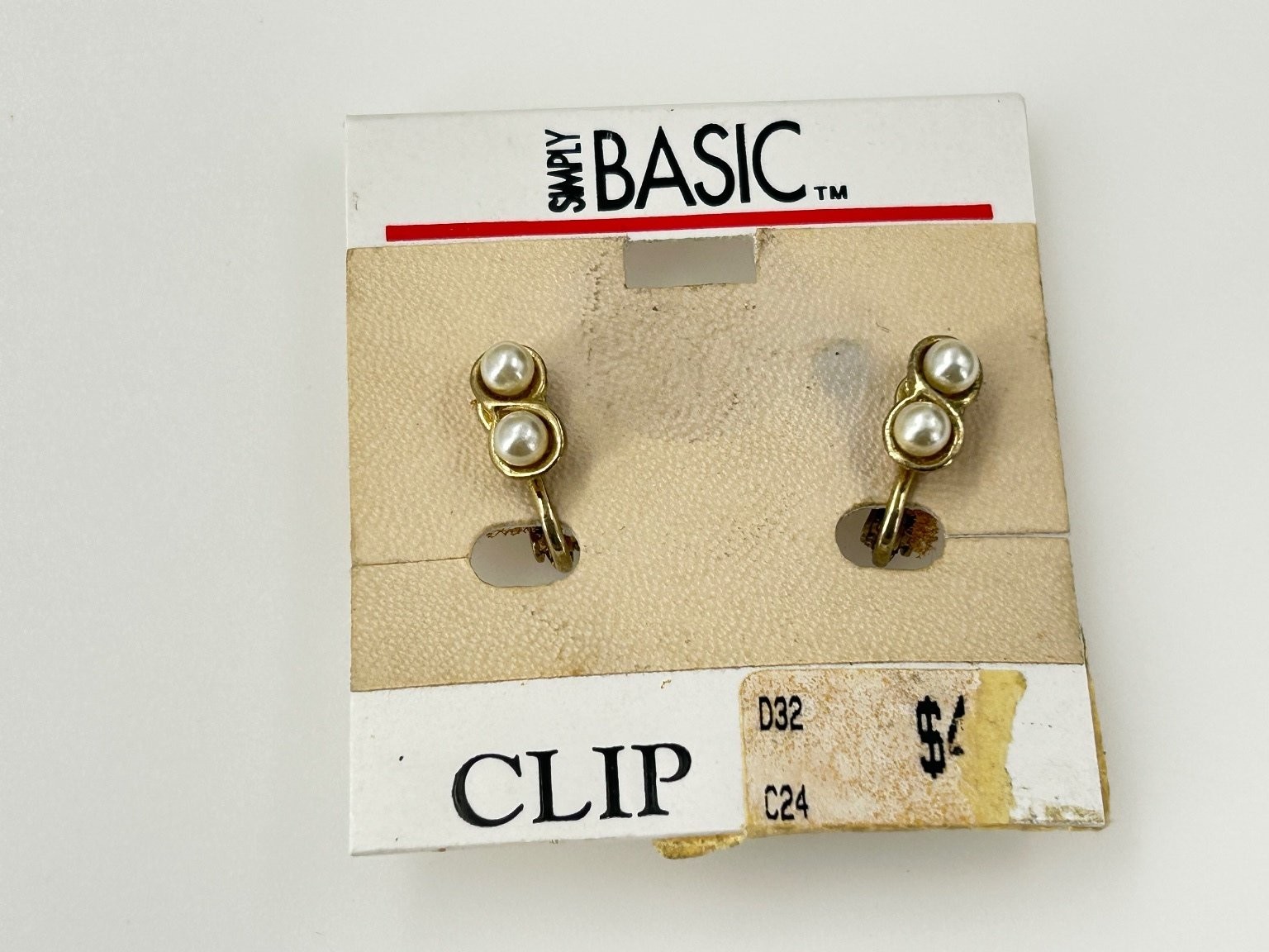 Simply Basic Clip-On Earrings 1.25in Gold Tone Faux Pearl Double Dot
