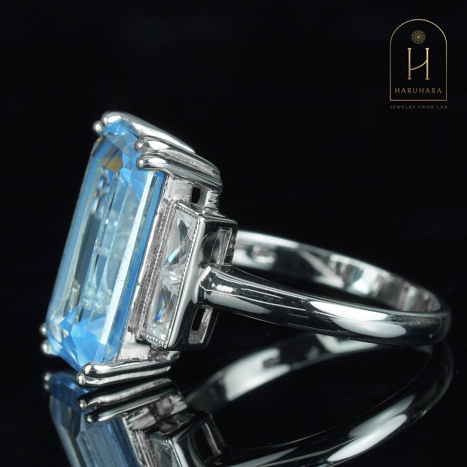 Lab Created 7.4 Ct. Emerald Cut Aquamarine and Diamond Antique Ring in Silver925