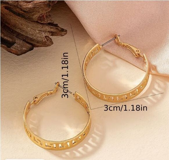 NEW WOMEN’S MEDIUM SMALL GOLD GREEK KEY ROUND HOOP EARRINGS LIGHT WEIGHT 1″
