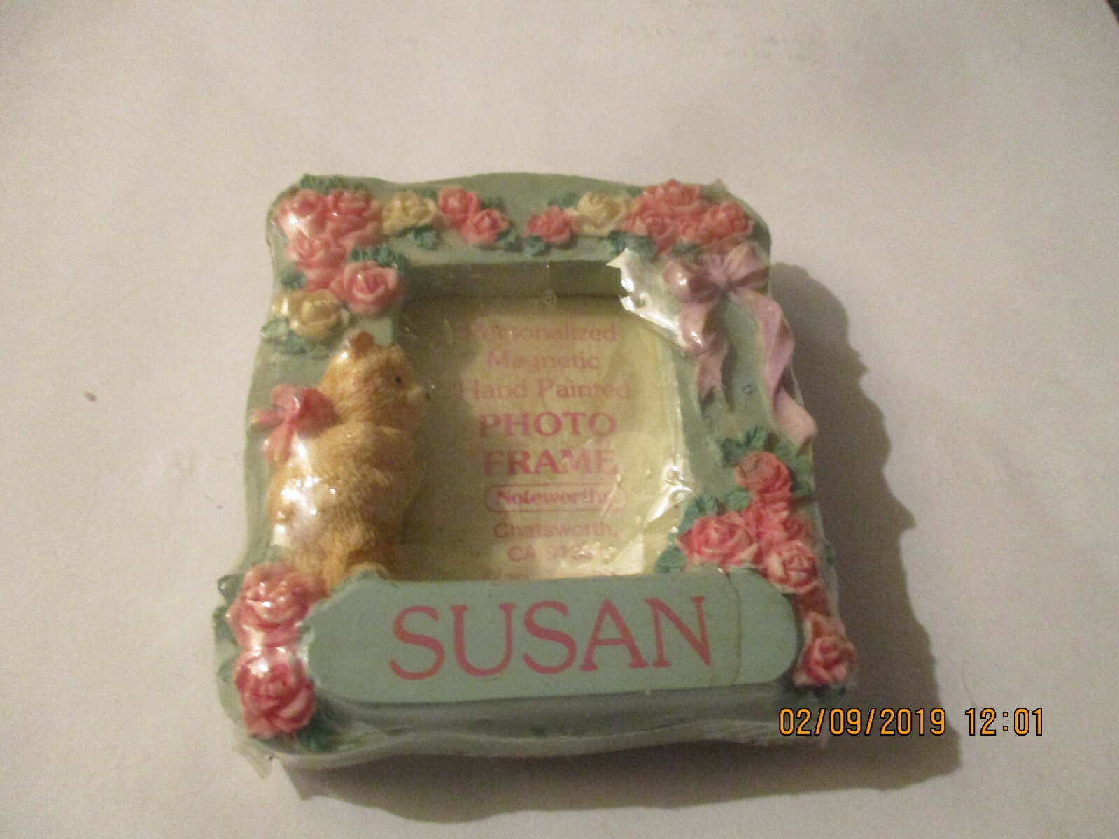 Jewelry Knick Knack Cake Toppers AVON TIMEX Remote Juicer Sets Magnet