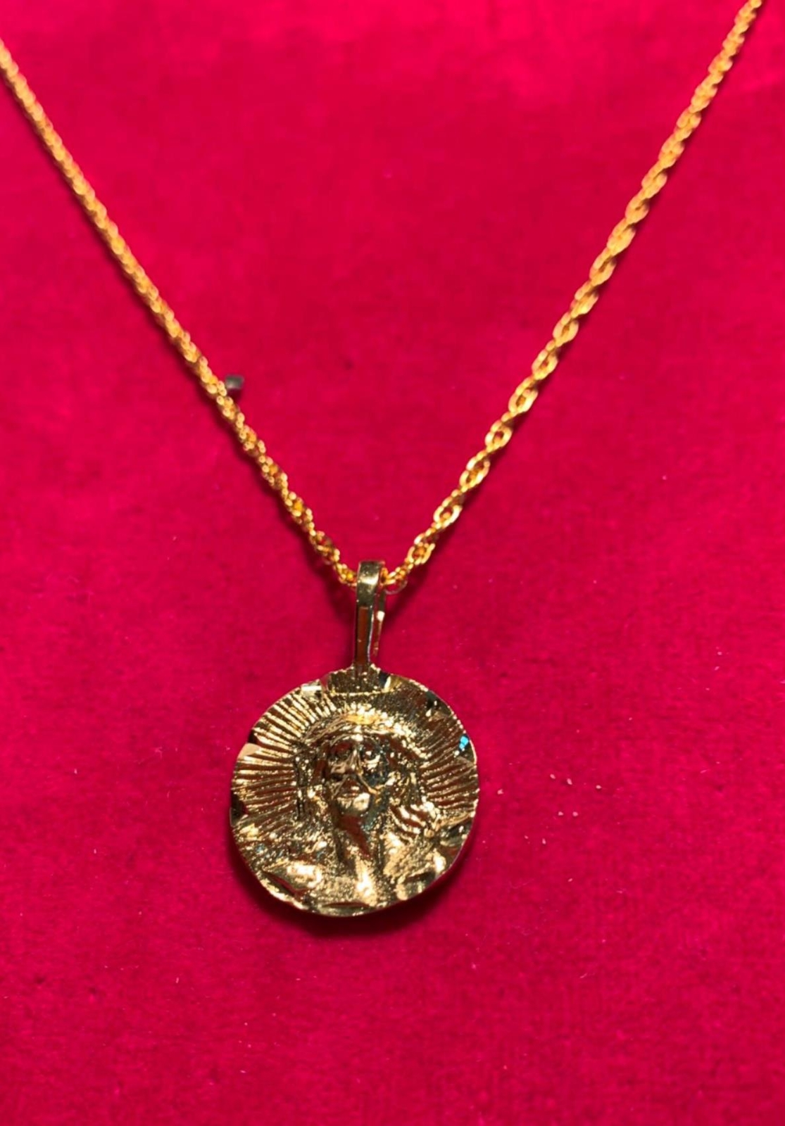 14KT GOLD PLATED JESUS MEDALLION & 30″ 14KT GOLD PLATED ROPE CHAIN-2025