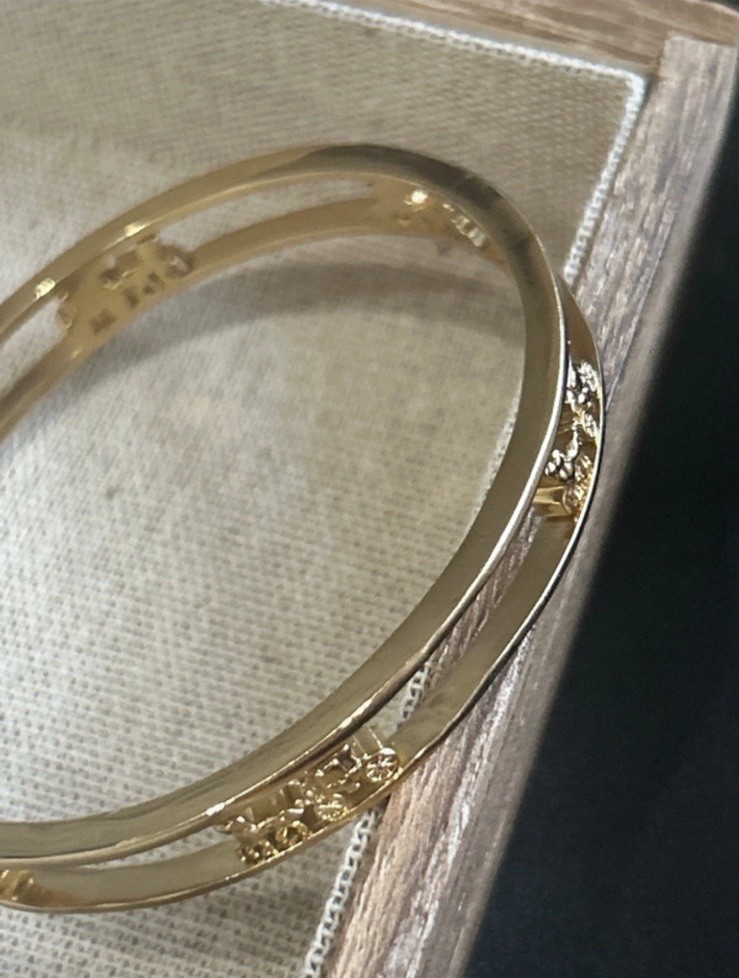 Coach Horse And Carriage Cut-Out Bangle Bracelet Gold Tone