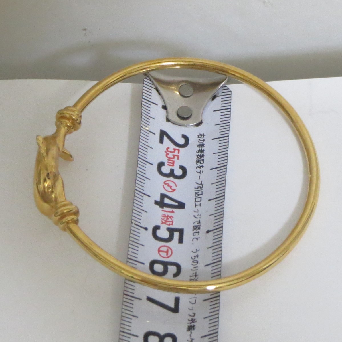Auth Rare Salvatore Ferragamo Dolphin Bangle Bracelet Goldtone Metal 19.5cm/7.67