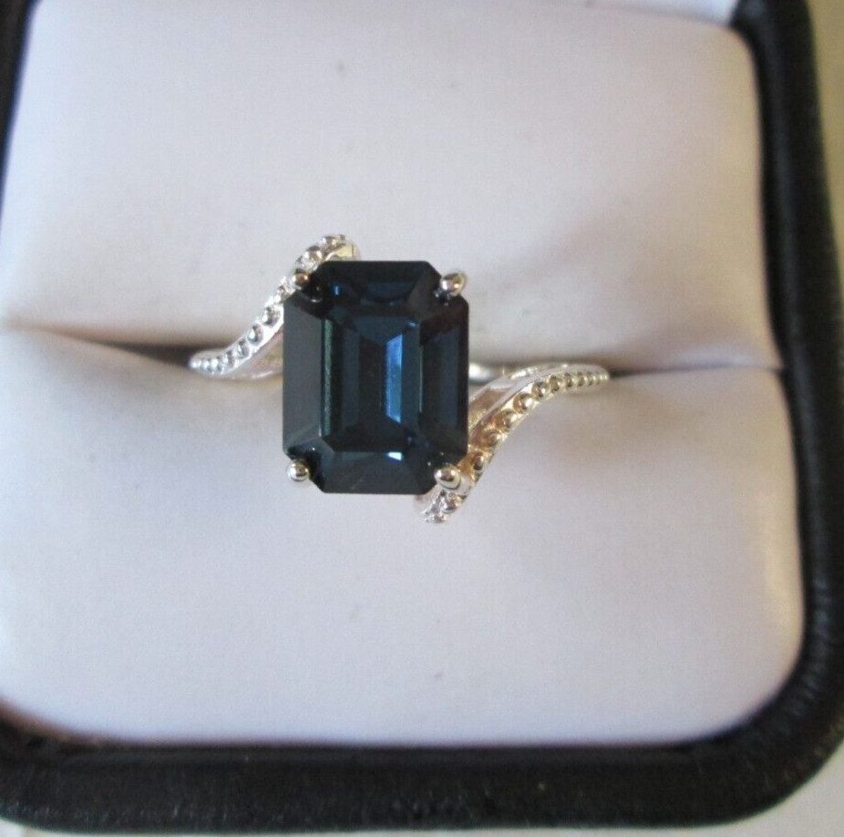 Montana Blue Swarovski Crystal Sterling Silver Ring (Size 8) 3.00 cts.