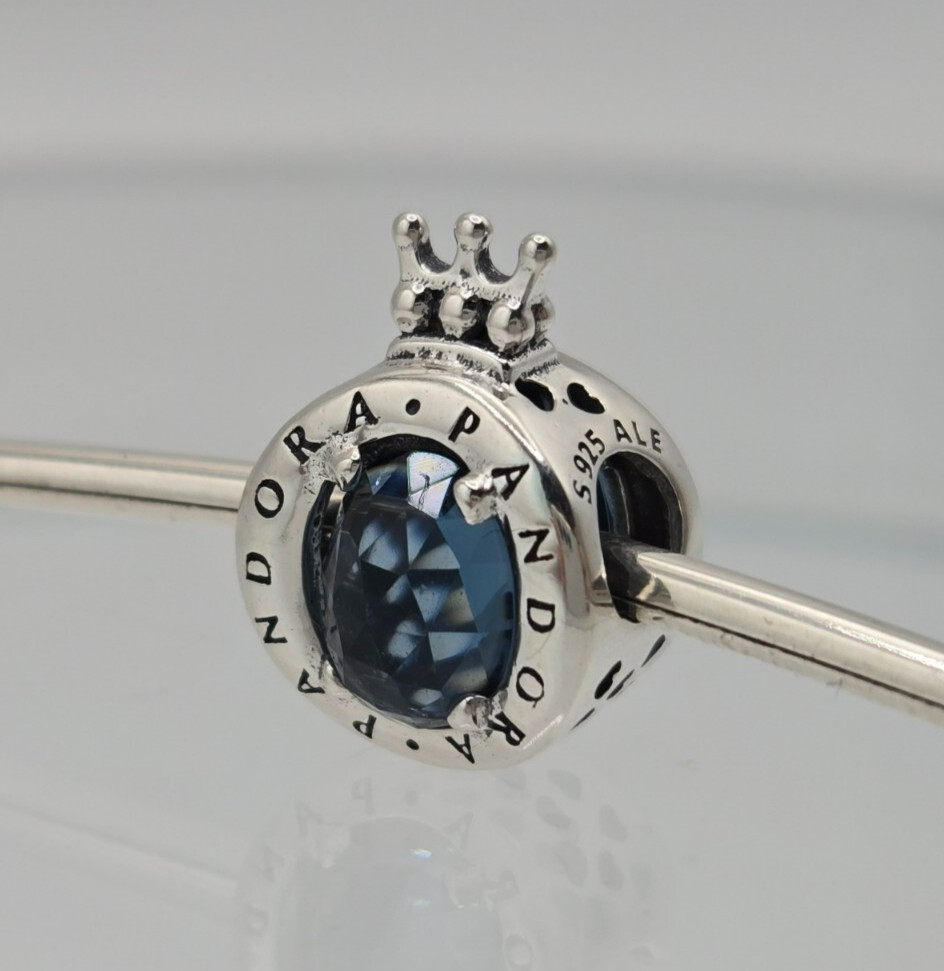 Authentic Pandora Silver Sparkling Crown “O” Blue Moments sterling Silver Charm
