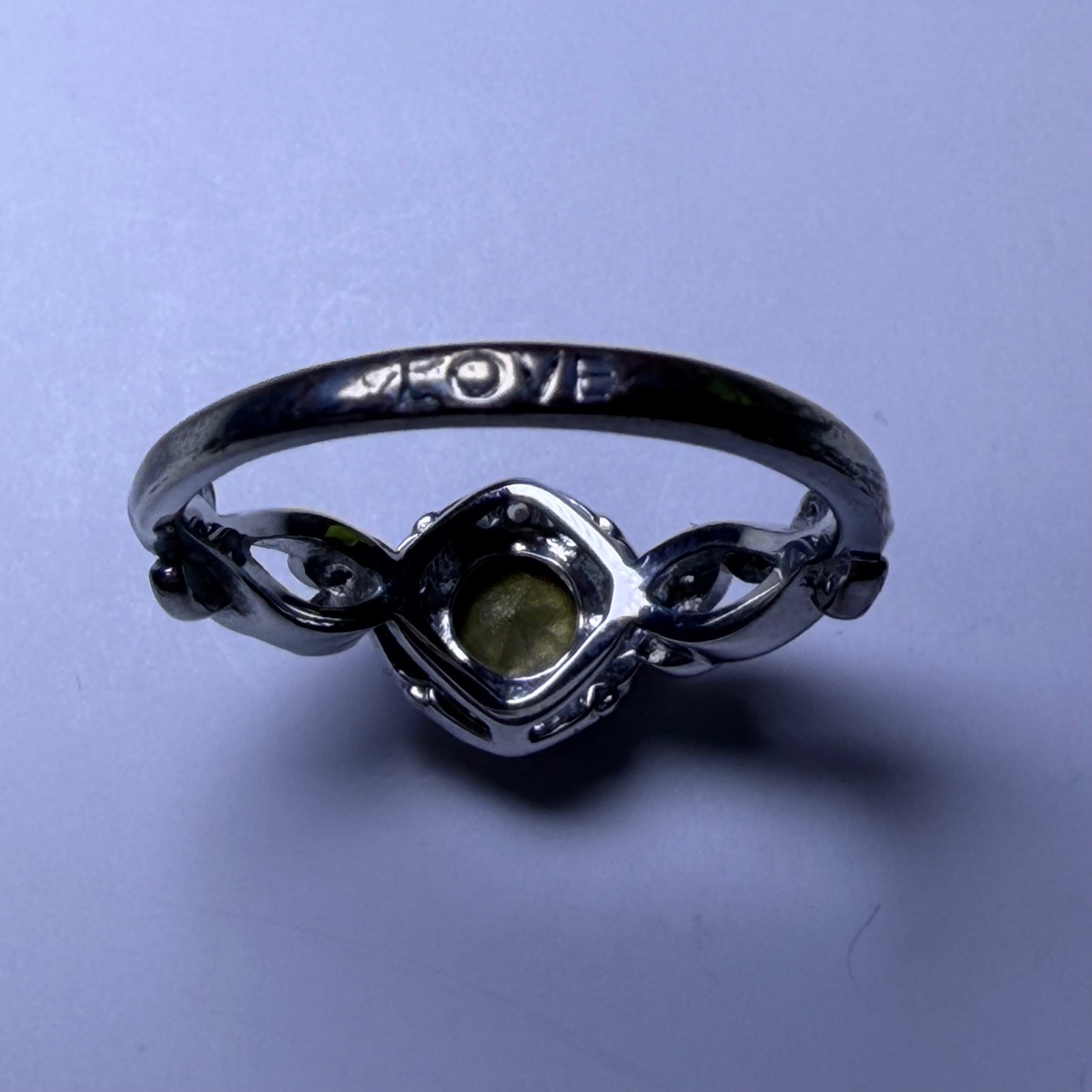 Fragrant Jewels Aurora Borealis Mystic Rainbow Vine Halo Ring Silver Tone Size 8