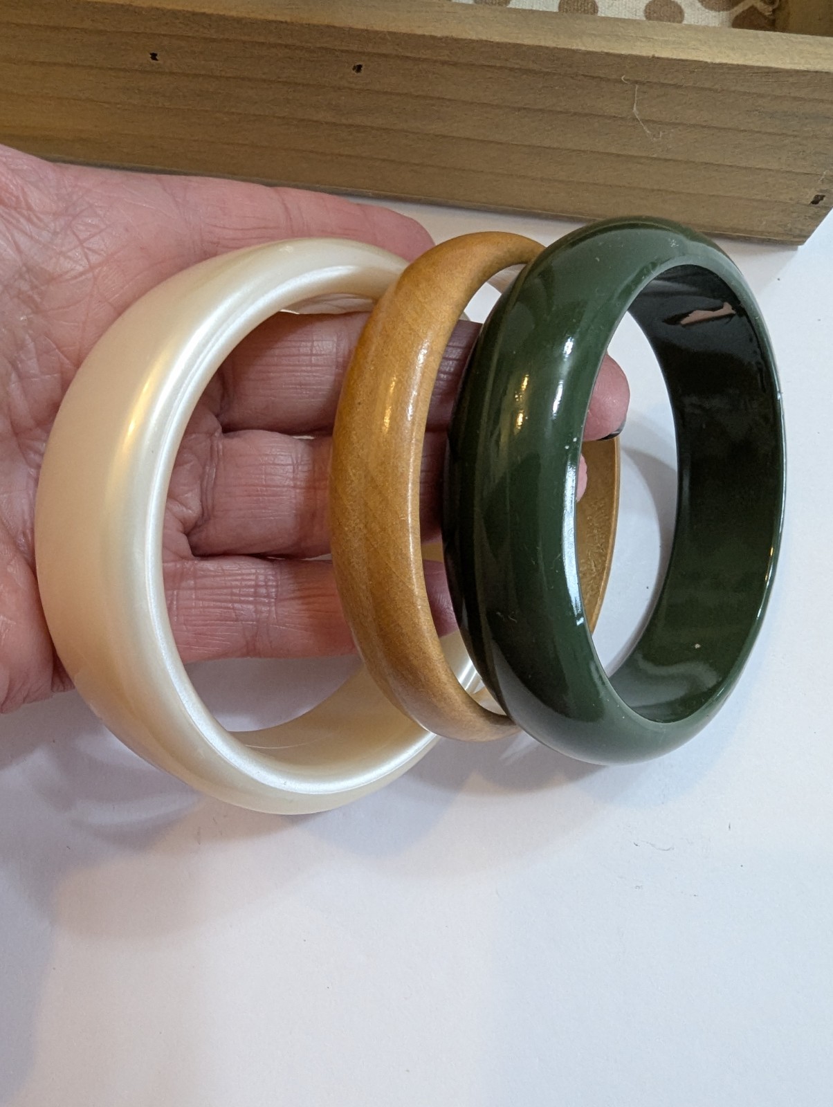 Lot Of 10 Various Colors Plastic Acrylic Wood Bangle Bracelets