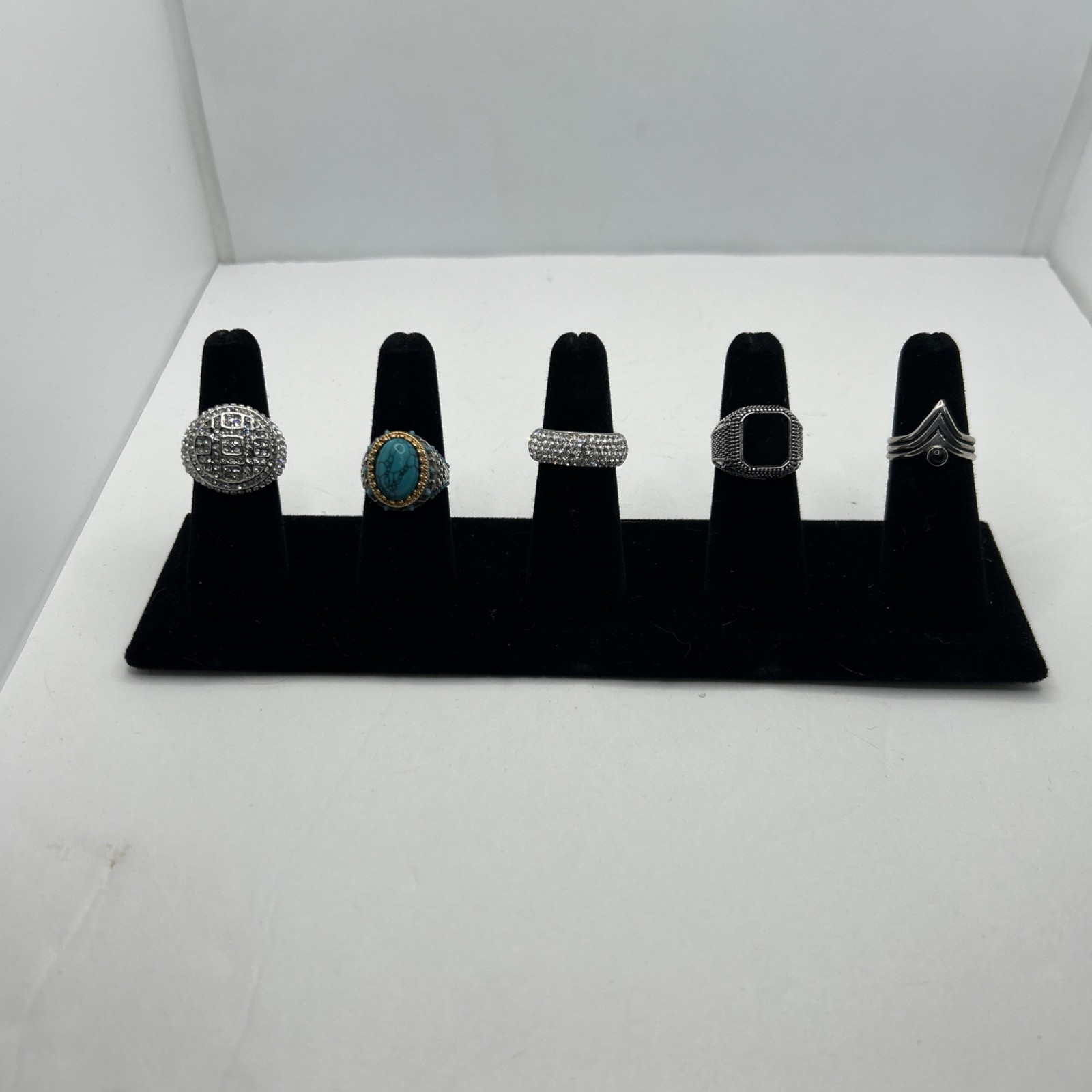 Lot Of 5 Costume Rings. See Pics For Sizes