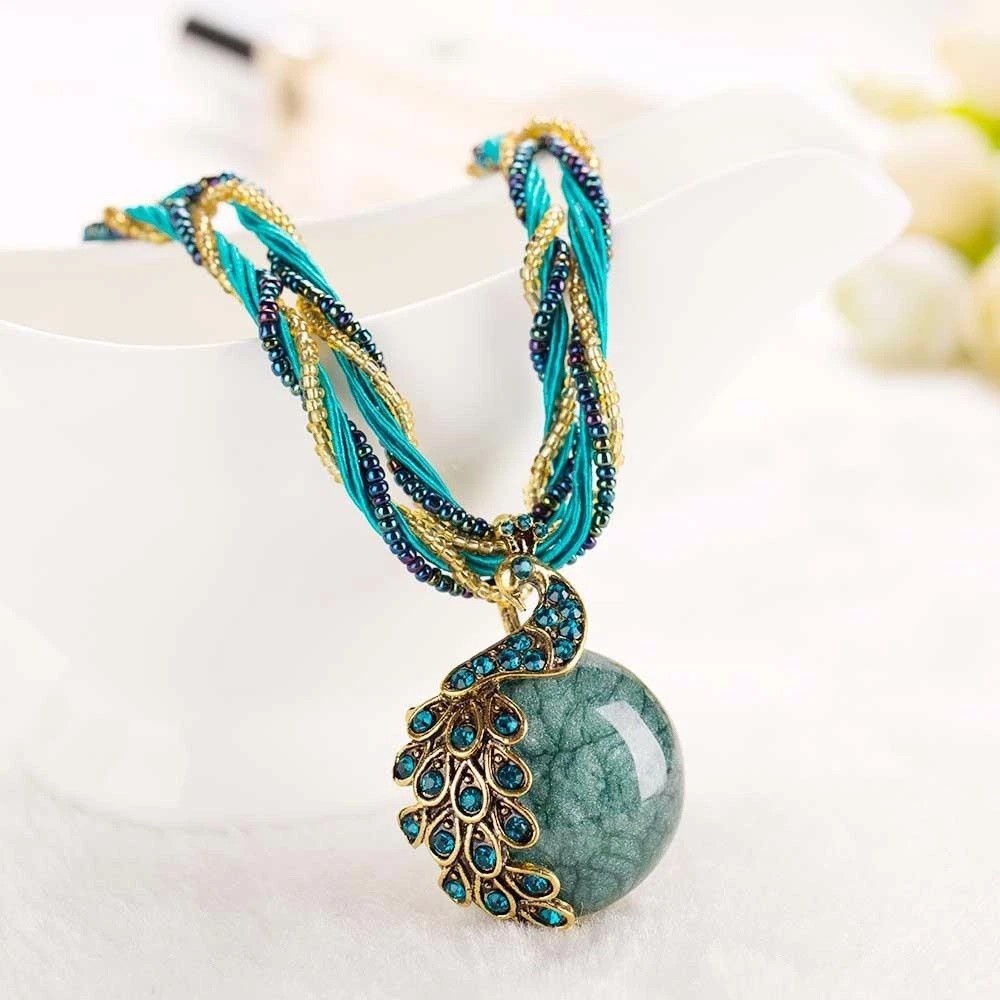 Elegant Peacock Necklace Womens Statement Pendant Bohemian Retro Style