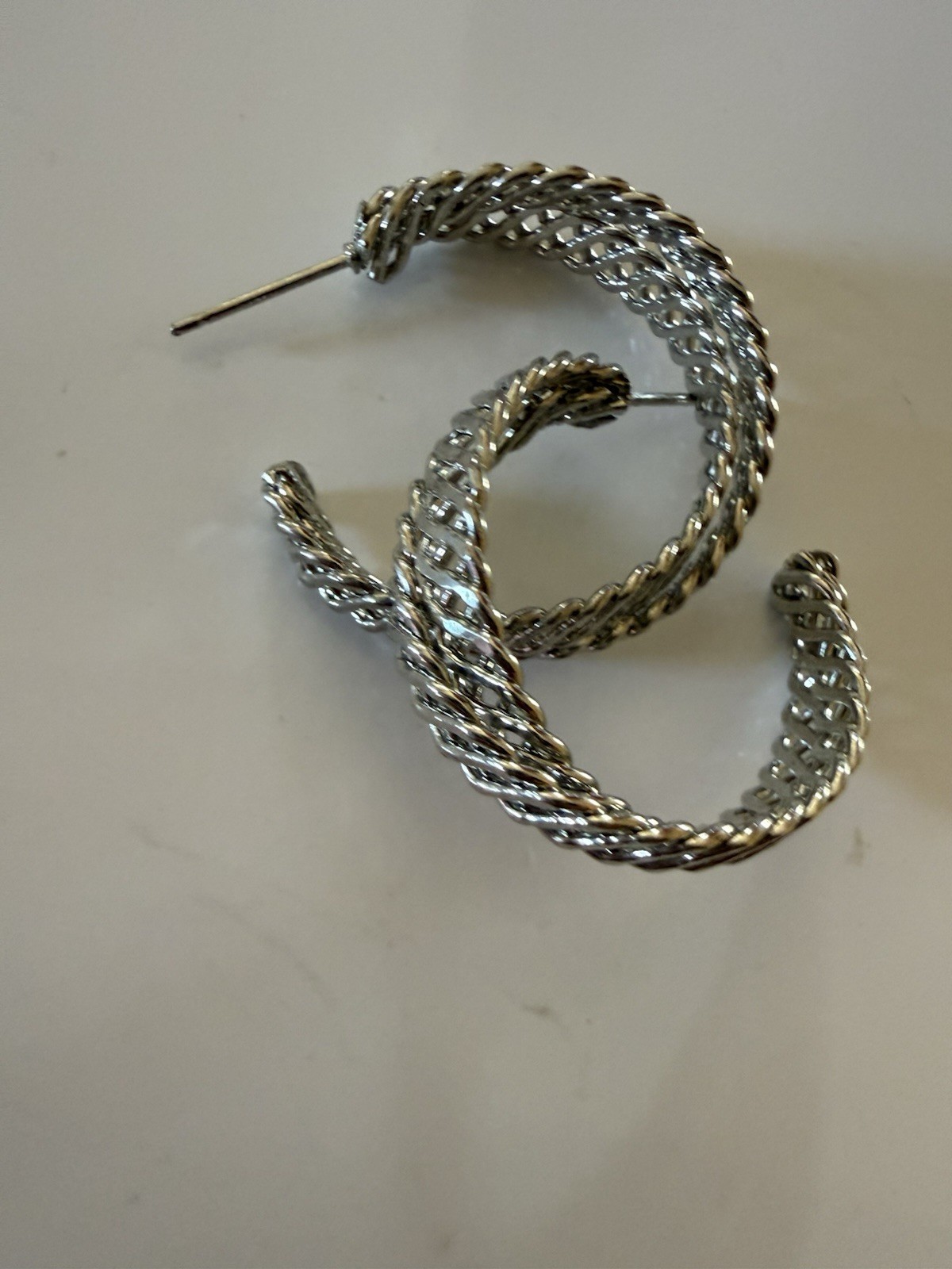 Silver Tone Twisted Rope Mesh Round Hoop Earrings Hook Back, No Stone