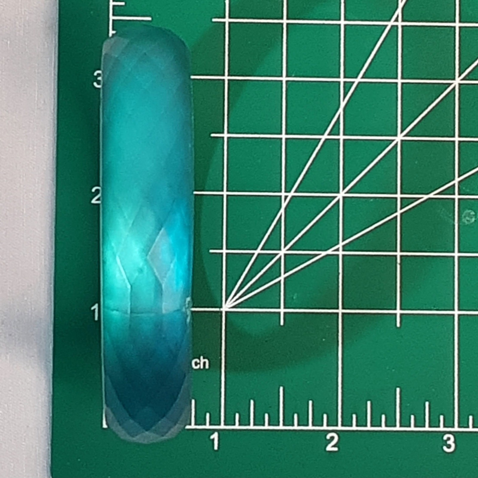 Turquoise Blue Tranlucent Acrylic Resin Bangle Bracelet Faceted Diamond Cuts