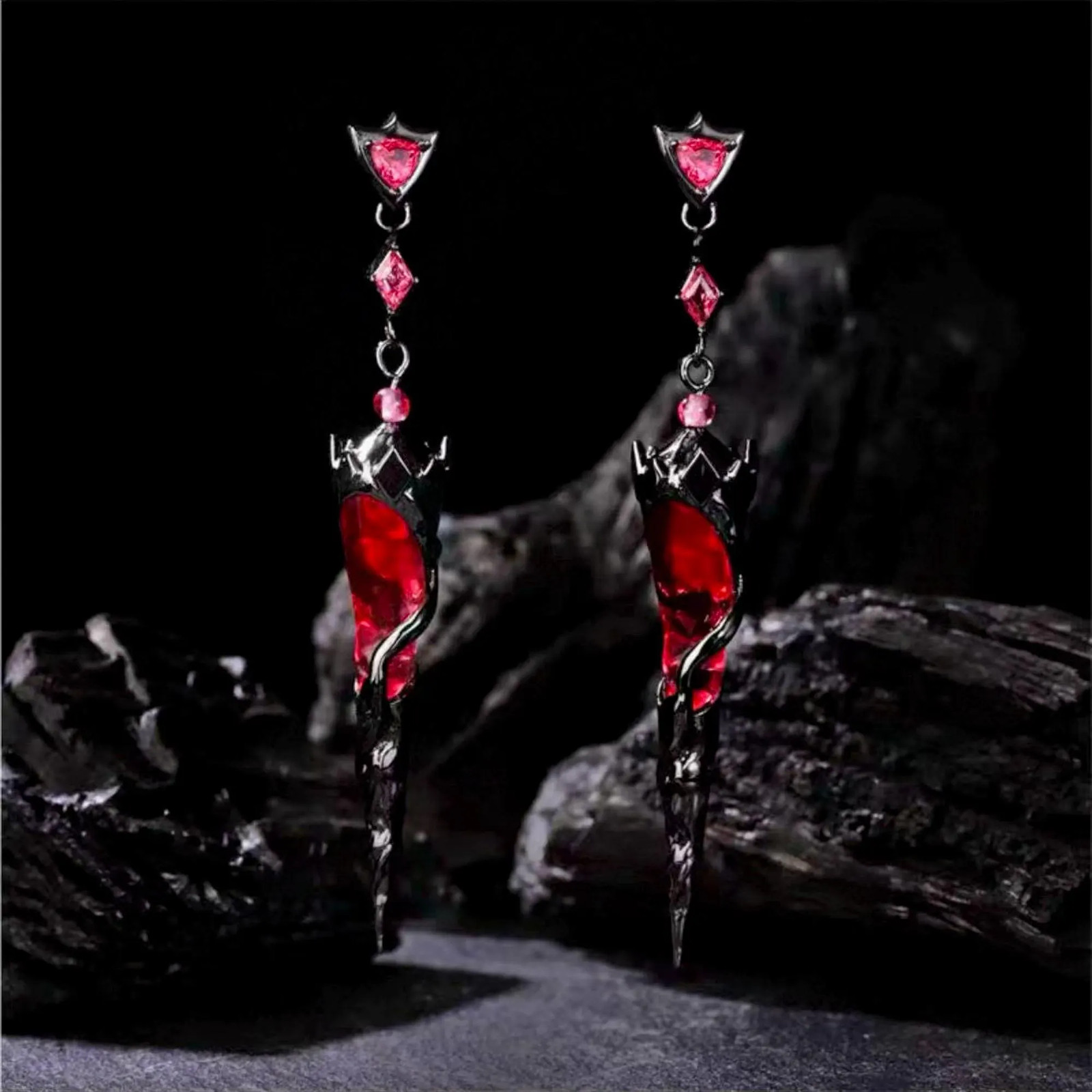 Love and Deepspace,Sylus Abyss Master Series Witch Stud Earrings,Sylus Dragon Cl