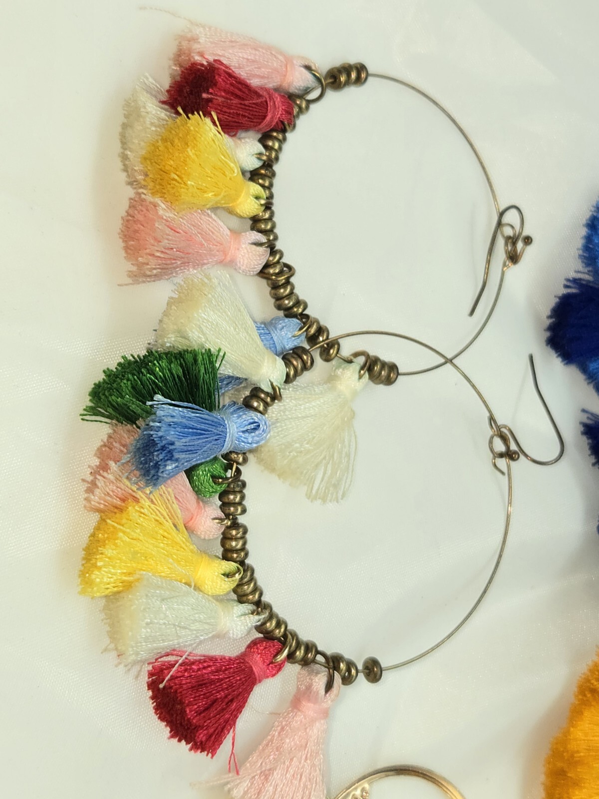 Lot Of Four Pairs Earrings Dangle Style Tassle Multicolor Pierce Multistyle