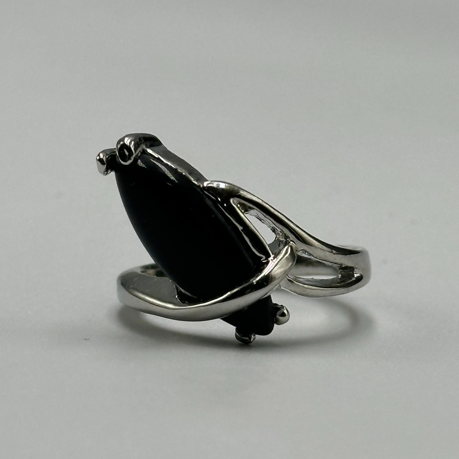 Black Marquise Stone Ring Size 6.25 Split Shank Abstract Wrap Design Modern