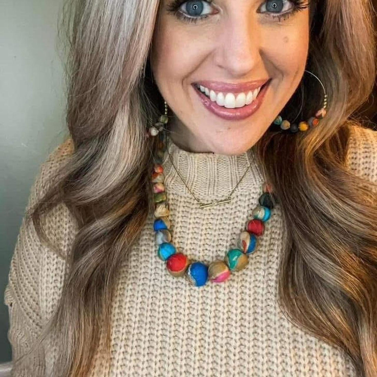 Multicoloured wooden bead necklace boho