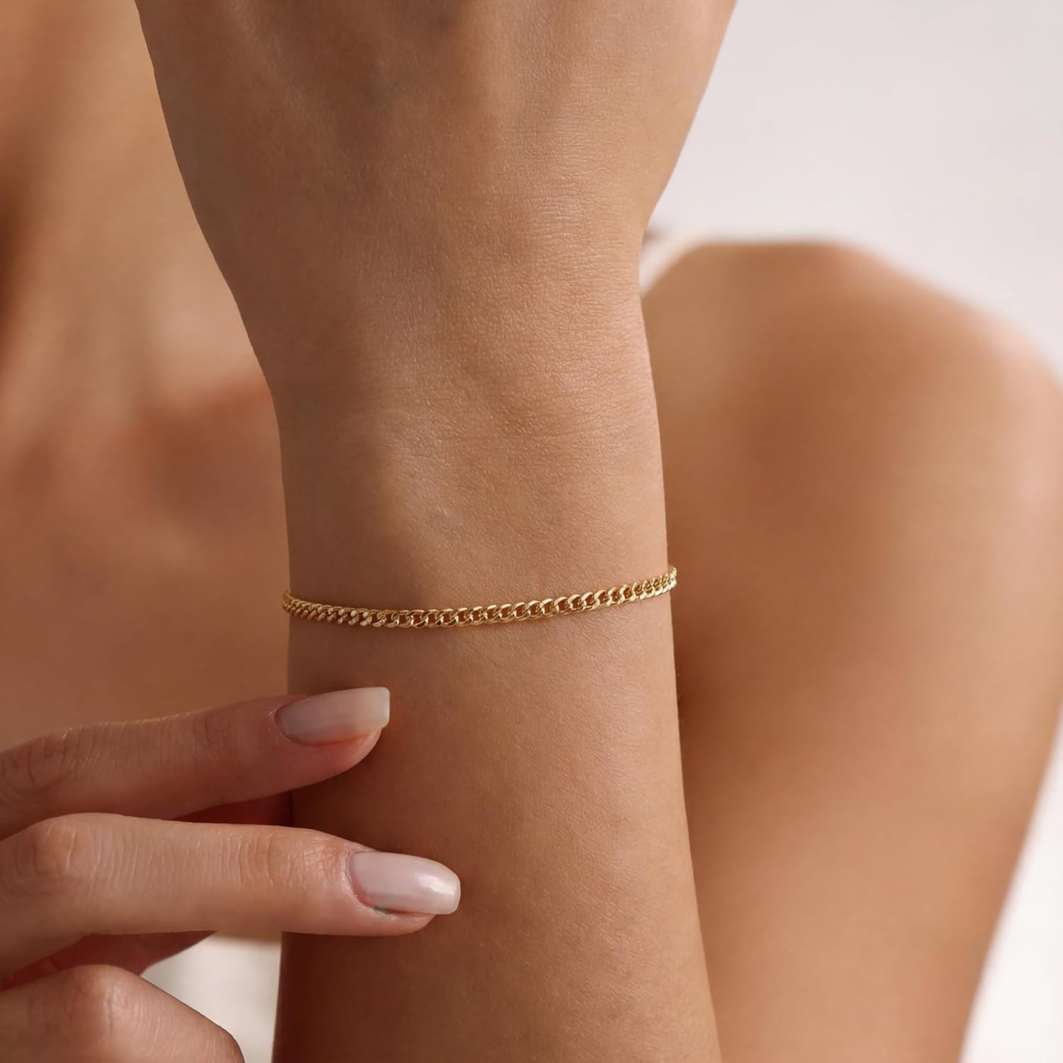 Bracelets for Women 14K Gold Bracelets Classic Cuban Chain Charm Gold Bracelet F