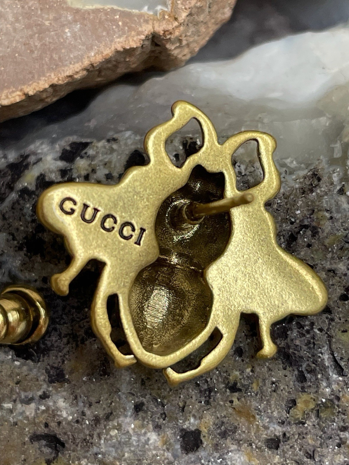 GUCCI Gold Tone Bees Pierced Stud Earrings W/Pouch, Box, Bag, Ribbon