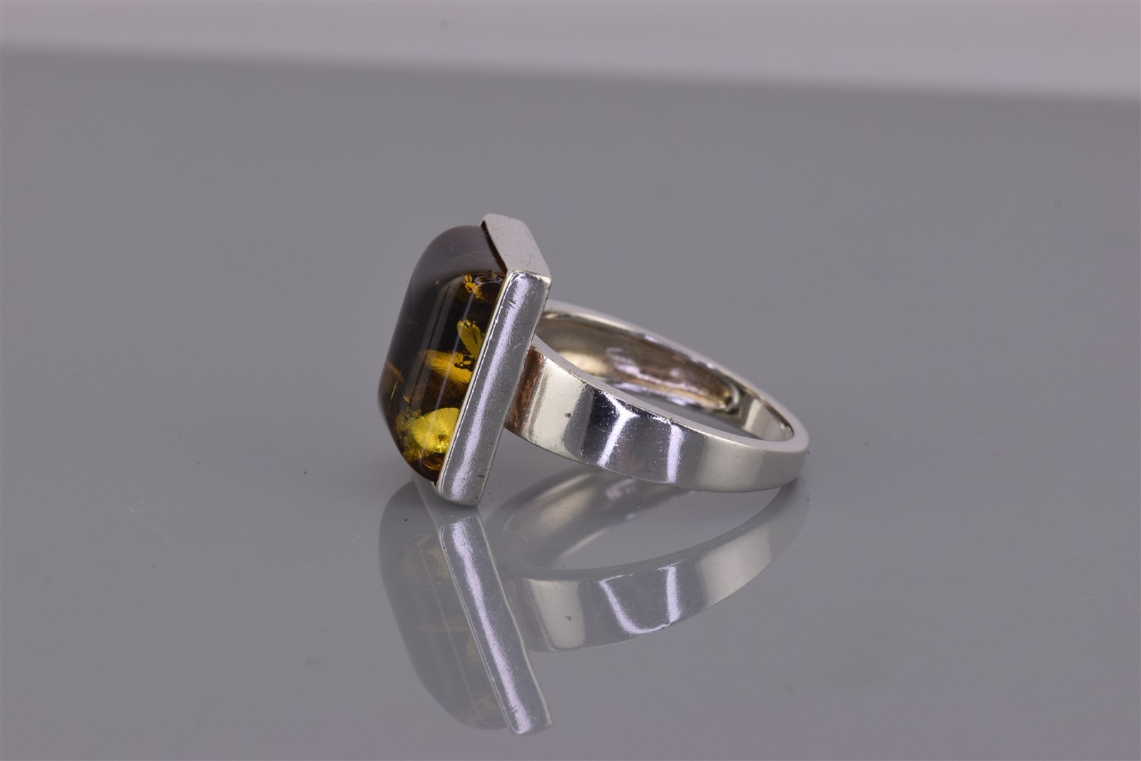 Sterling Silver 15mm Framed Rectangular Domed Amber Band Ring 925 Sz: 6