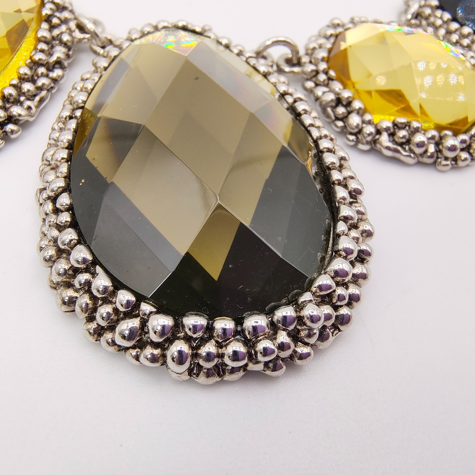 Y2K Retro Glam Statement Necklace Silver Tone Acrylic Rhinestone Boho Chic