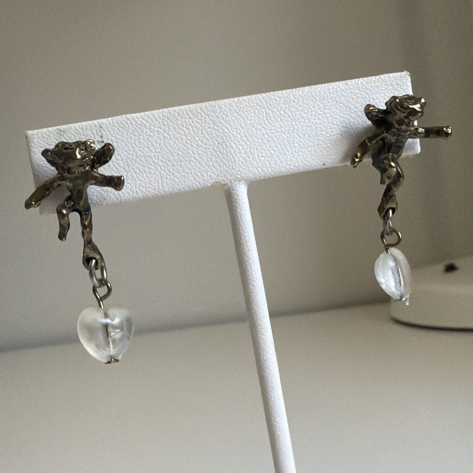 Vintage Cupid Cherub Valentines Day Gold Metal Plastic Heart Earrings Jewelry