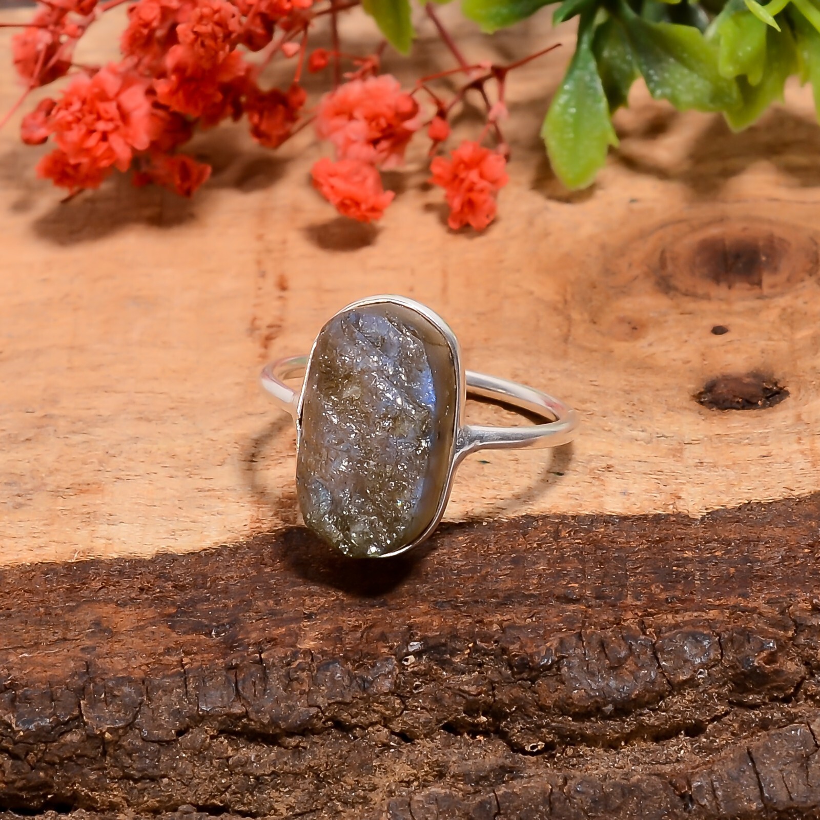 Blue flash Labradorite Rough Gemstone Jewelry Handmade Trendy Ring 7.5 US Gift