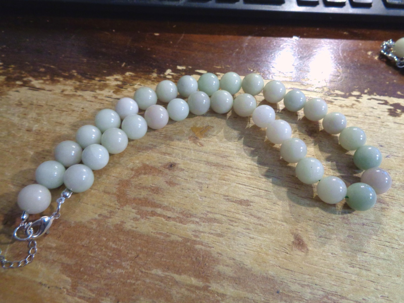 12.5MM MIXED CELADON GREEN LAVENDER JADE JADEITE ROUND BEAD NECKLACE 18-19.5″