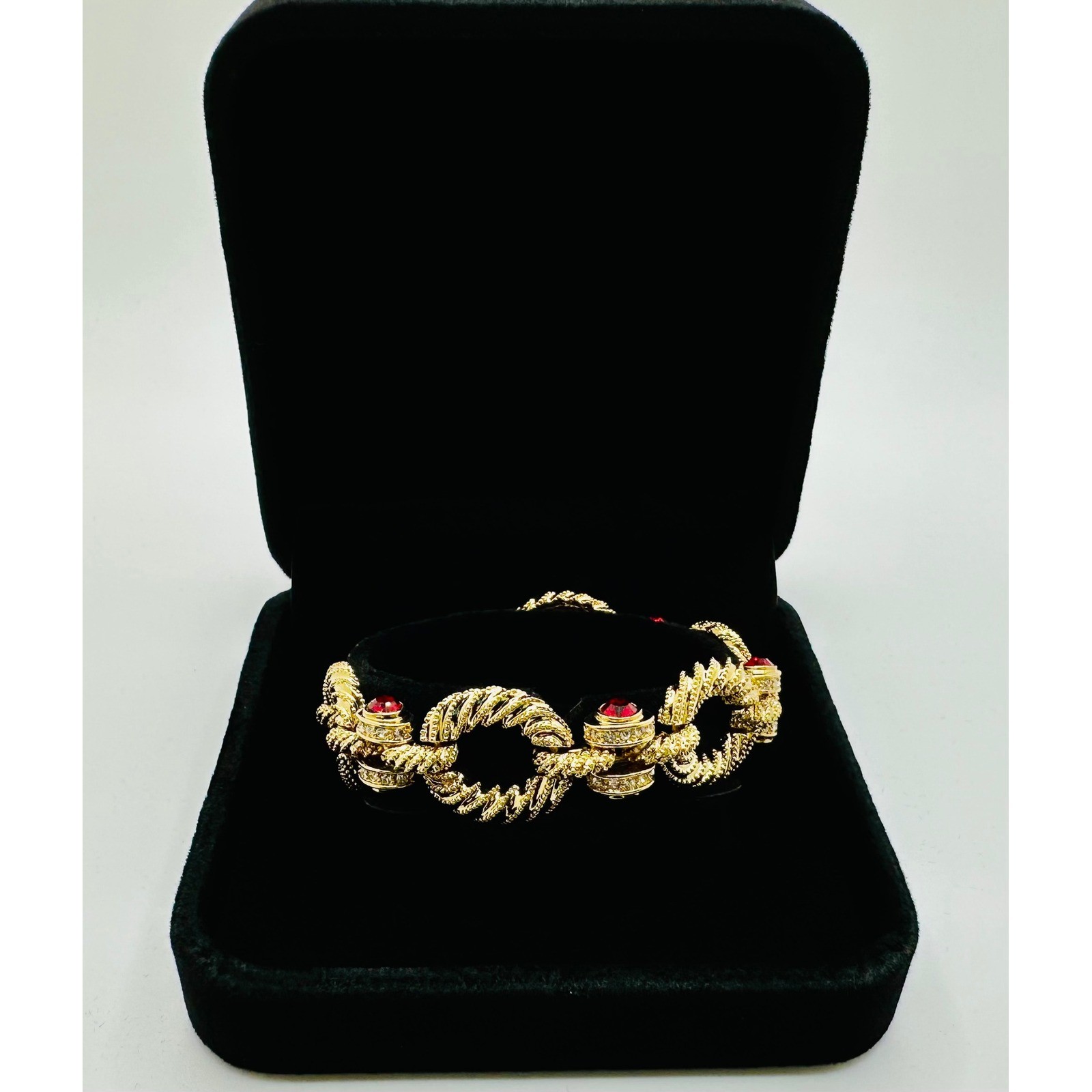 JBK Camrose & Kross Jacqueline Kennedy Ruby Red Crystal Gold Tone Link Bracelet