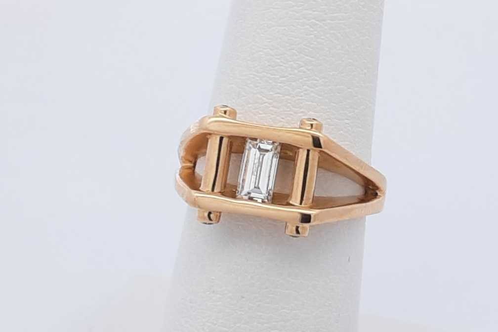 0.20ctw Emerald Cut Diamond Ring In 18k Yellow Gold 6.9 Grams Size 6 Eb0426rxzdu