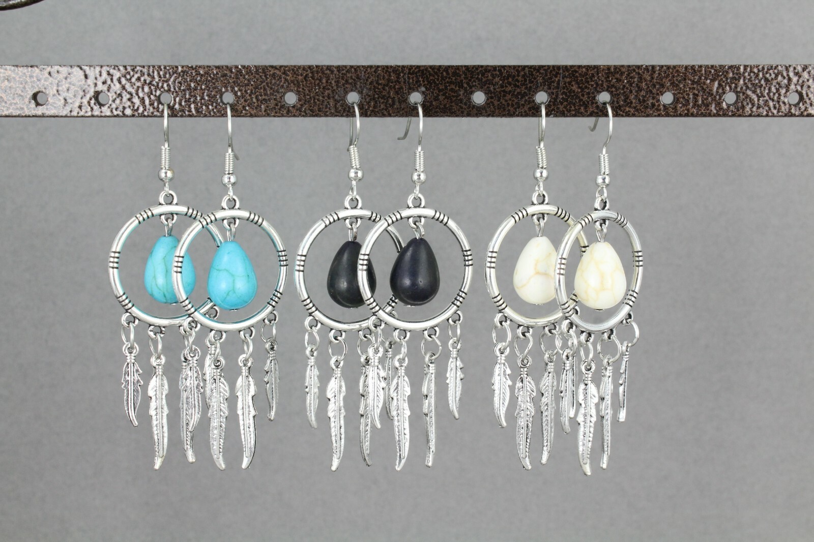 Silver dream catcher earrings dangle feather black bead lightweight 2.75″ long