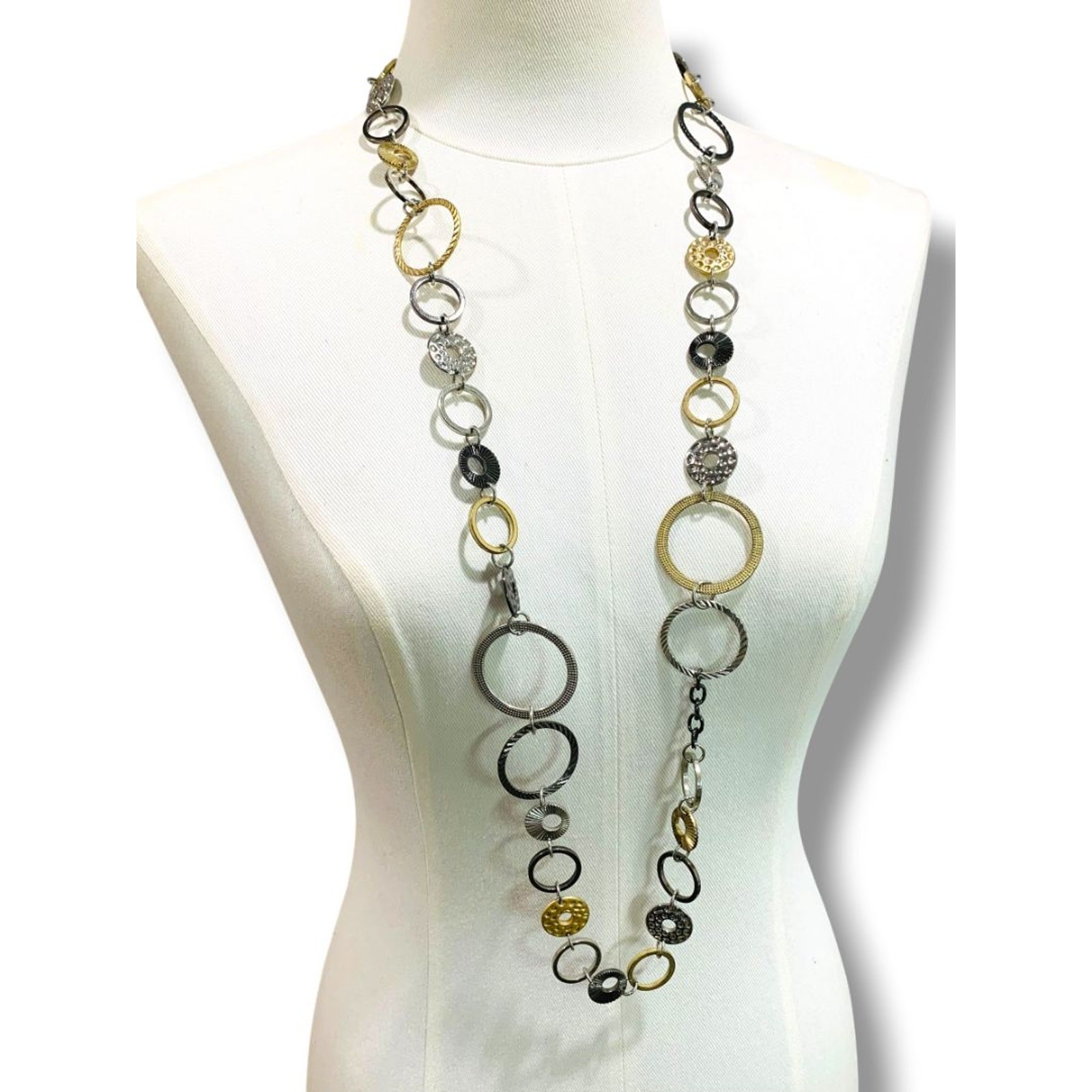 Mixed Metals 38″ Strand String Necklace Circles Assorted Texture