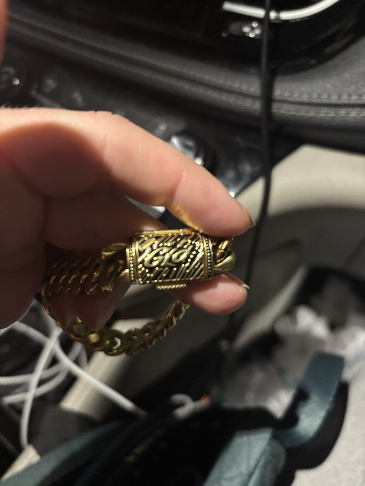 GLD Shop Signature Cuban Bracelet 8″