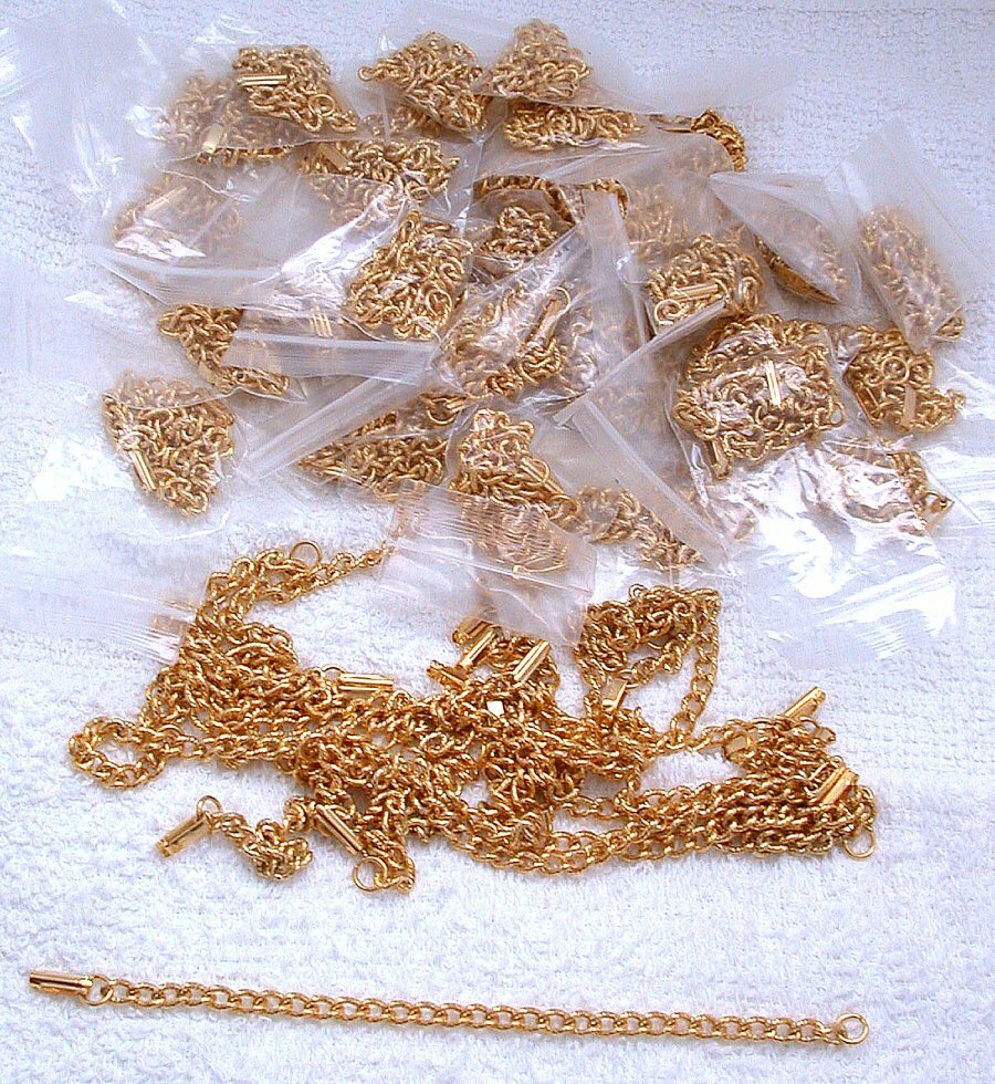 1 3/4 POUND 7 INCH 80+ OVAL LINK GOLDPLATED BRACELETS BELOW WHOLESALE COST DD31