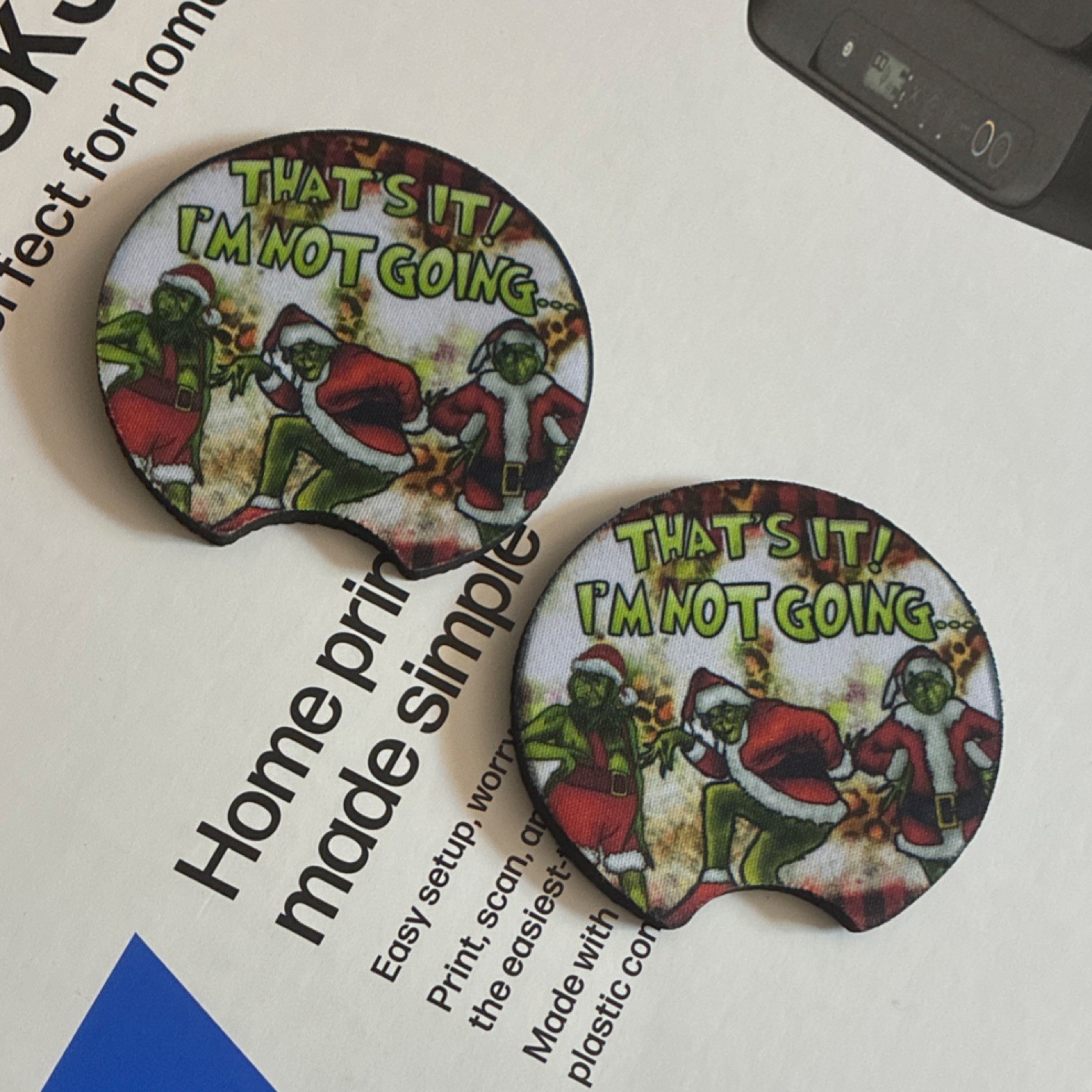 Christmas Cartoon Grinch “THAT’S IT! I’M NOT GOING” Round car coasters