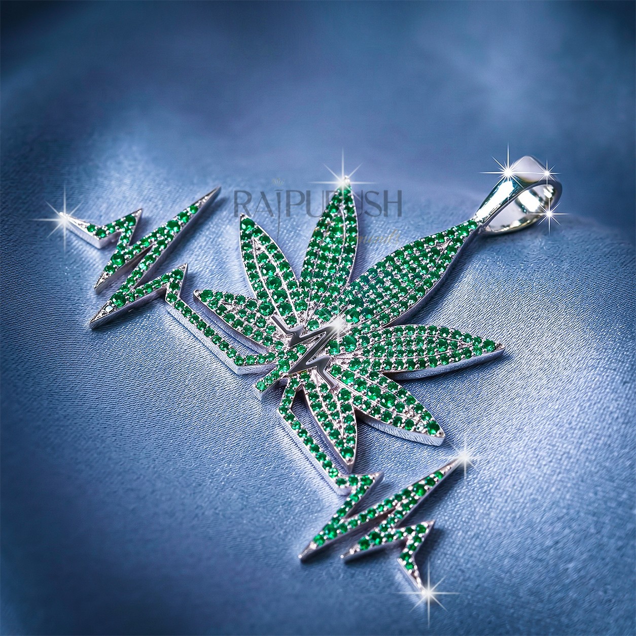 Heartbeat Leaf Pendant – Green Emerald Round Diamond in 925 Sterling Silver