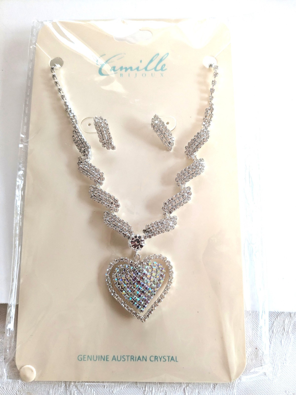 Camille Bijoux Genuine Austrian Crystal Heart Necklace & Earring Set Silver B21
