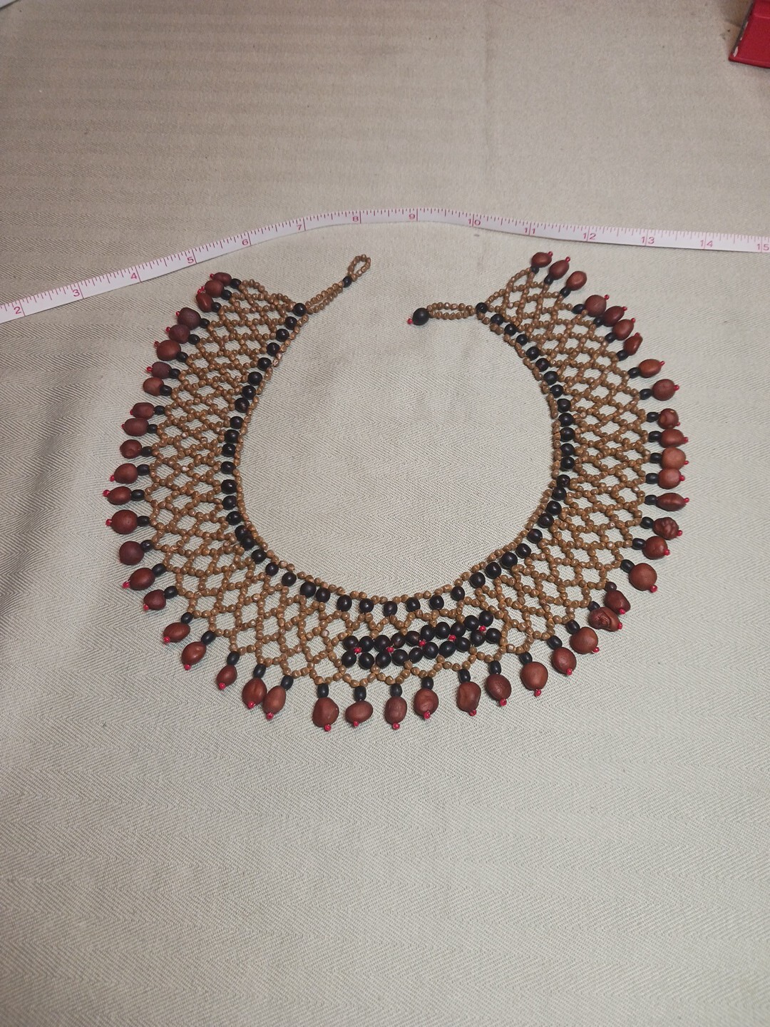 Collar Style Necklace Beaded Earth Tones 15 To 17 In Long
