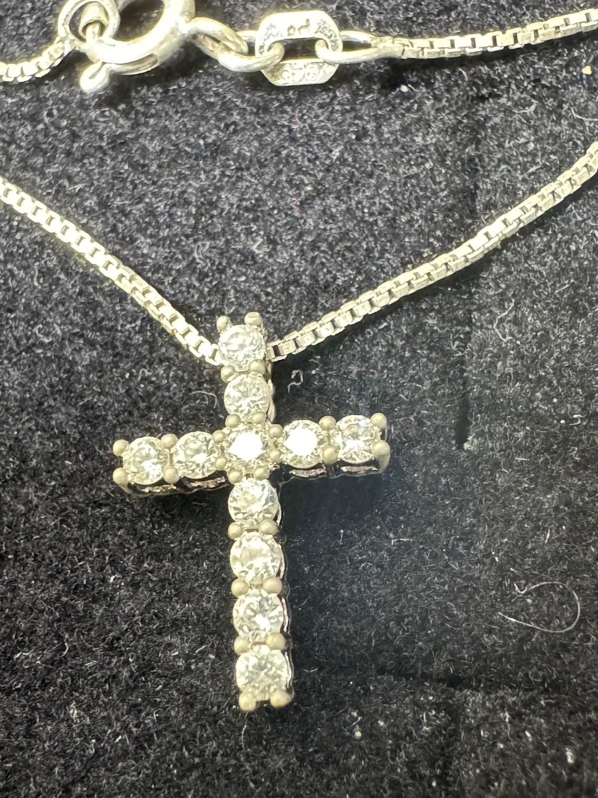 925 Sterling Silver Cross Charm Pendant Necklace White Stones Box Chain Signed