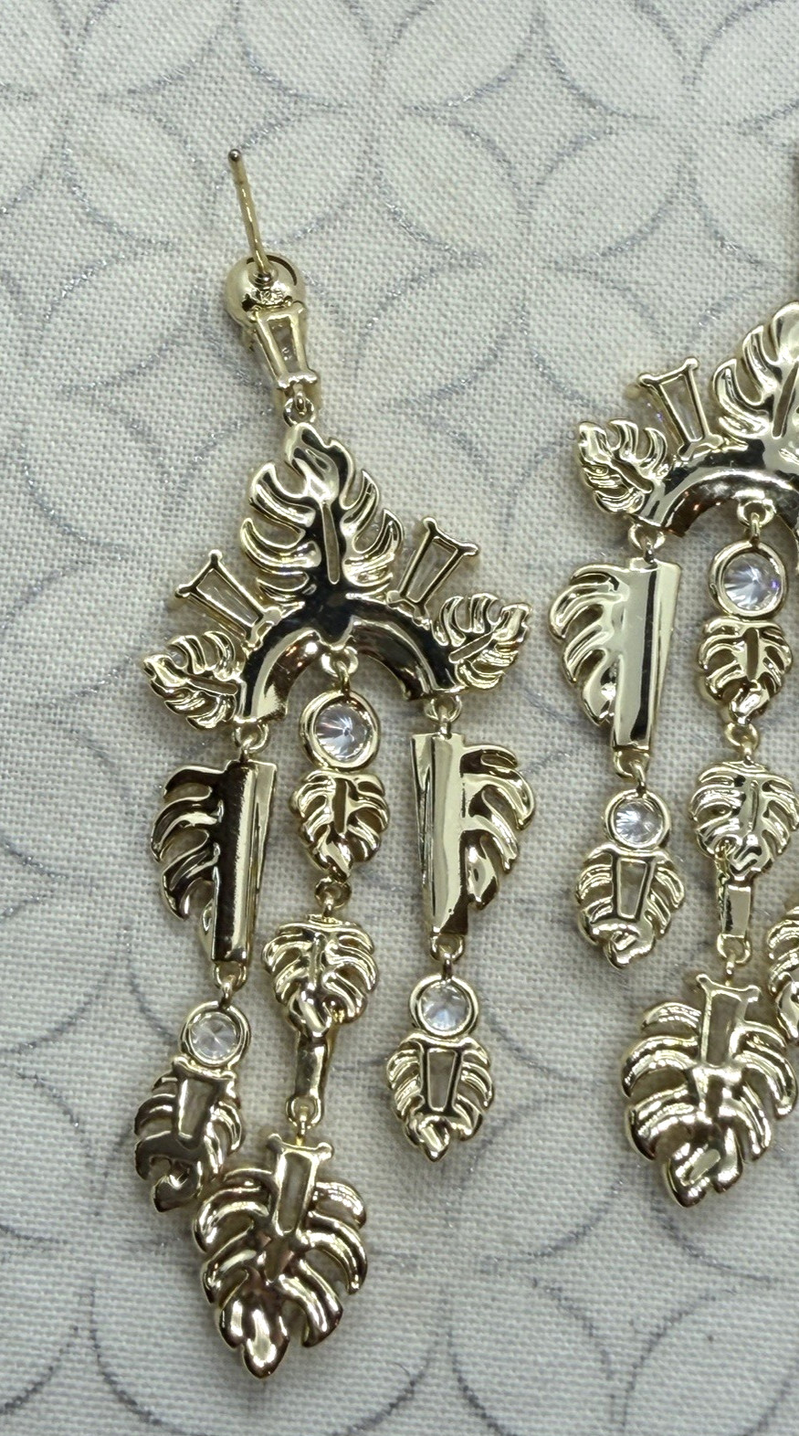 Target Kendra Scott Leigh Monstera Leaf Statement Earrings Gold Tone Crystals (B