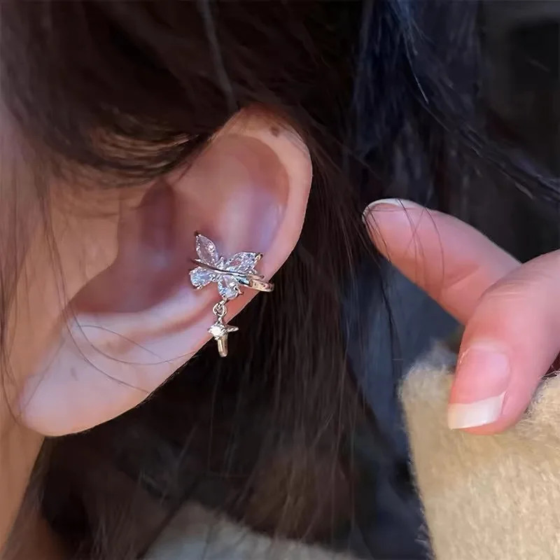 1 PCS Star Silver Color 316L Stainless Steel Ear Bone Nail for Women New Fashion