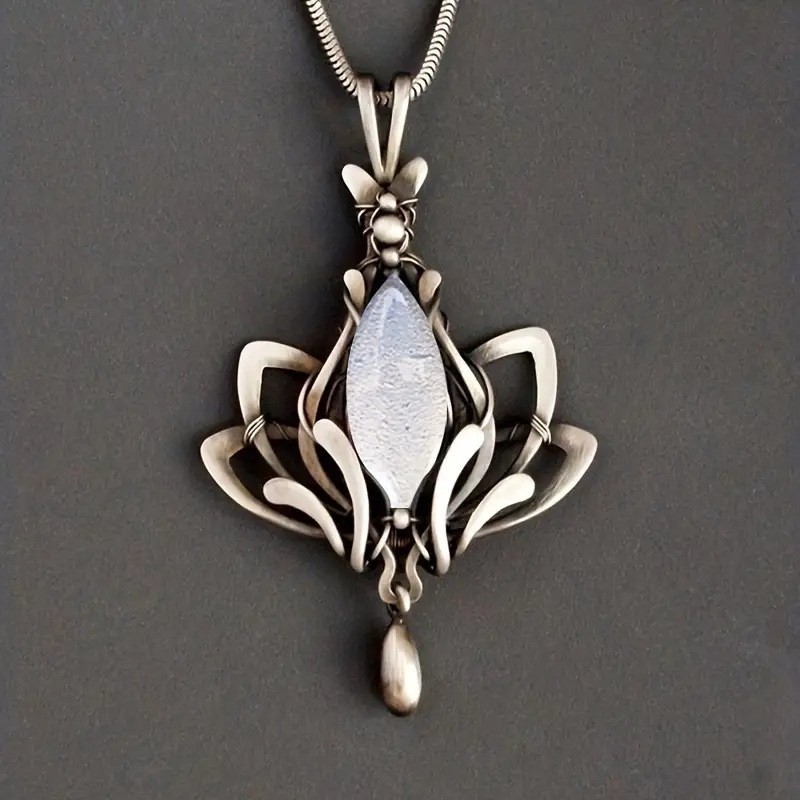 Retro Waterdrop Hollow Lotus Pendant Necklace for Women Vintage Jewelry Gift Fun