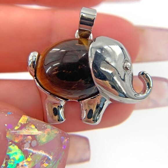 1 pcs Energy Healing Elephant Pendant Good Luck Protection Meditation Positive