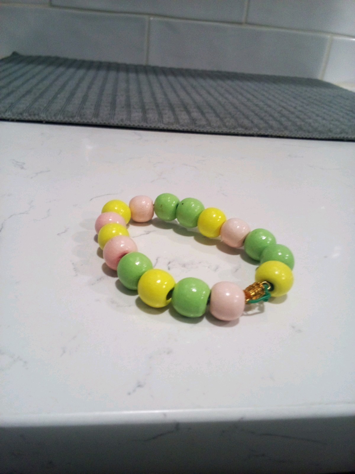 BEAUTIFUL, COLORFUL, BRIGHT, NEW, MEDIUM, FLEXIBLE, BRACELET