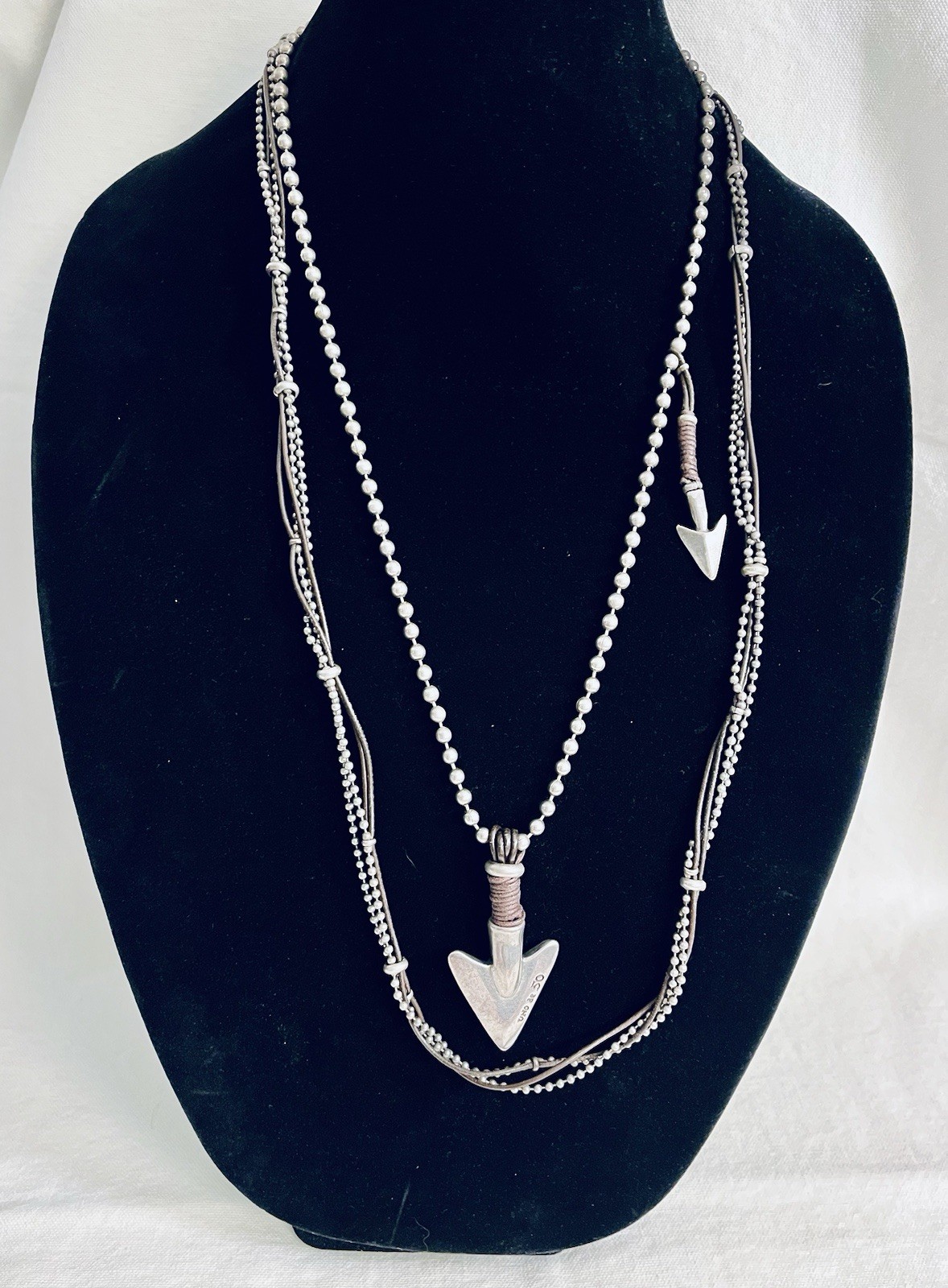 Lot of 2 Men’s High-End Necklaces Jewelry Retired HTF Arrowhead Uno De 50 Spain