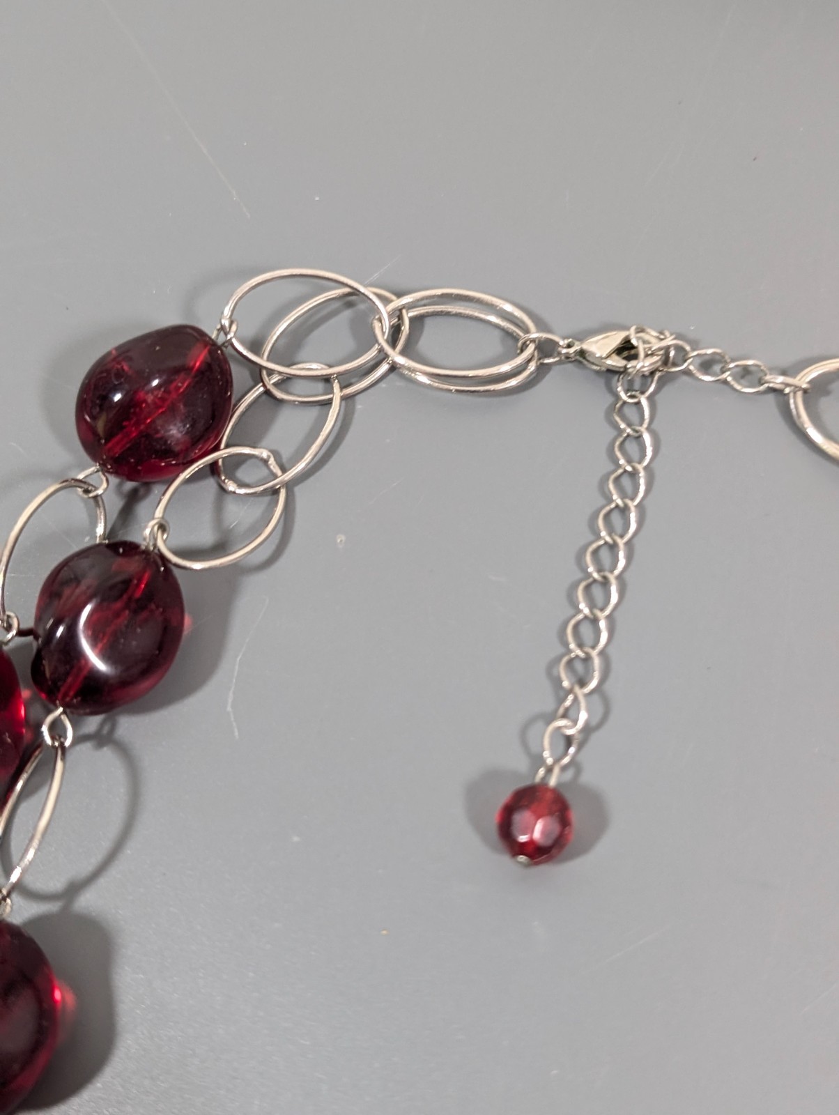 Red Lucite Bead Layered Necklace Statement Oval Chain Link Retro 23 in Bib