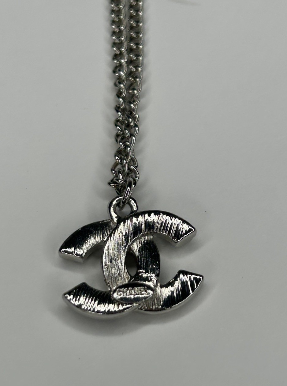 Auth Chanel 2013 Fall 13A Silver Tone CC Pendant Necklace Black Strass France