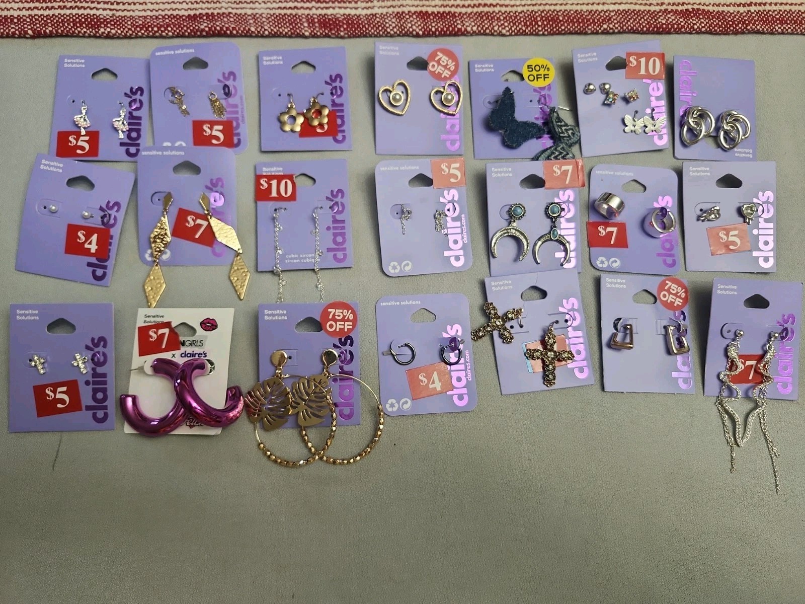 Claire’s Fashion Jewelry Pierced Earrings. Lot Of 21 Pieces