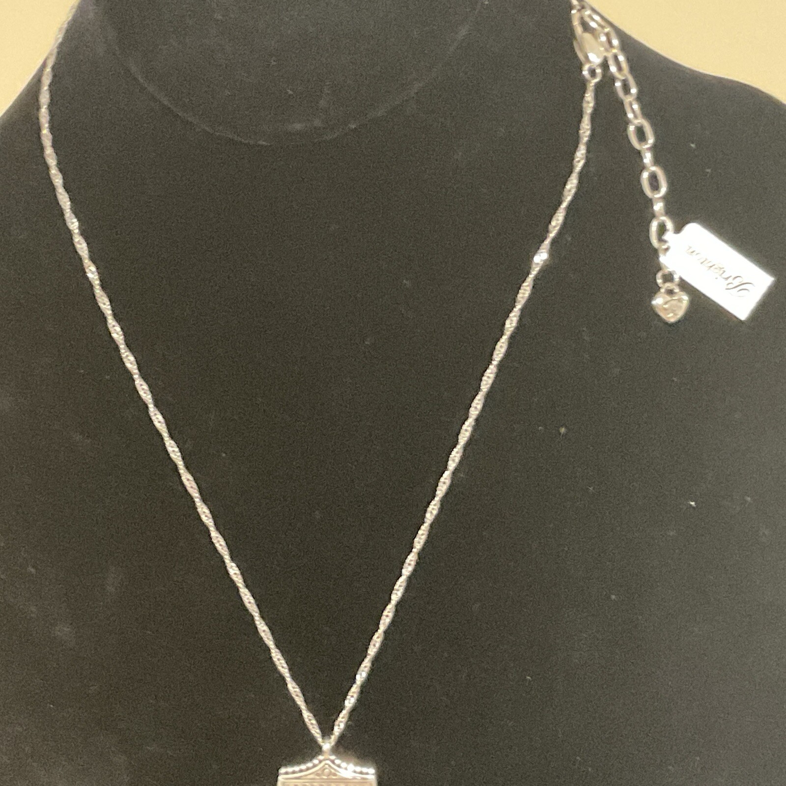 NWT SO SPARKLY! BRIGHTON MEDAILLE SHIELD LOVE CHARM PENDANT NECKLACE MSRP $58