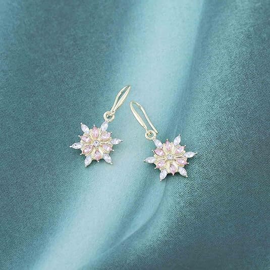 Total of Exquisite Delicate Minimalist Snowflake Shaped Alloy Dangle Earrings