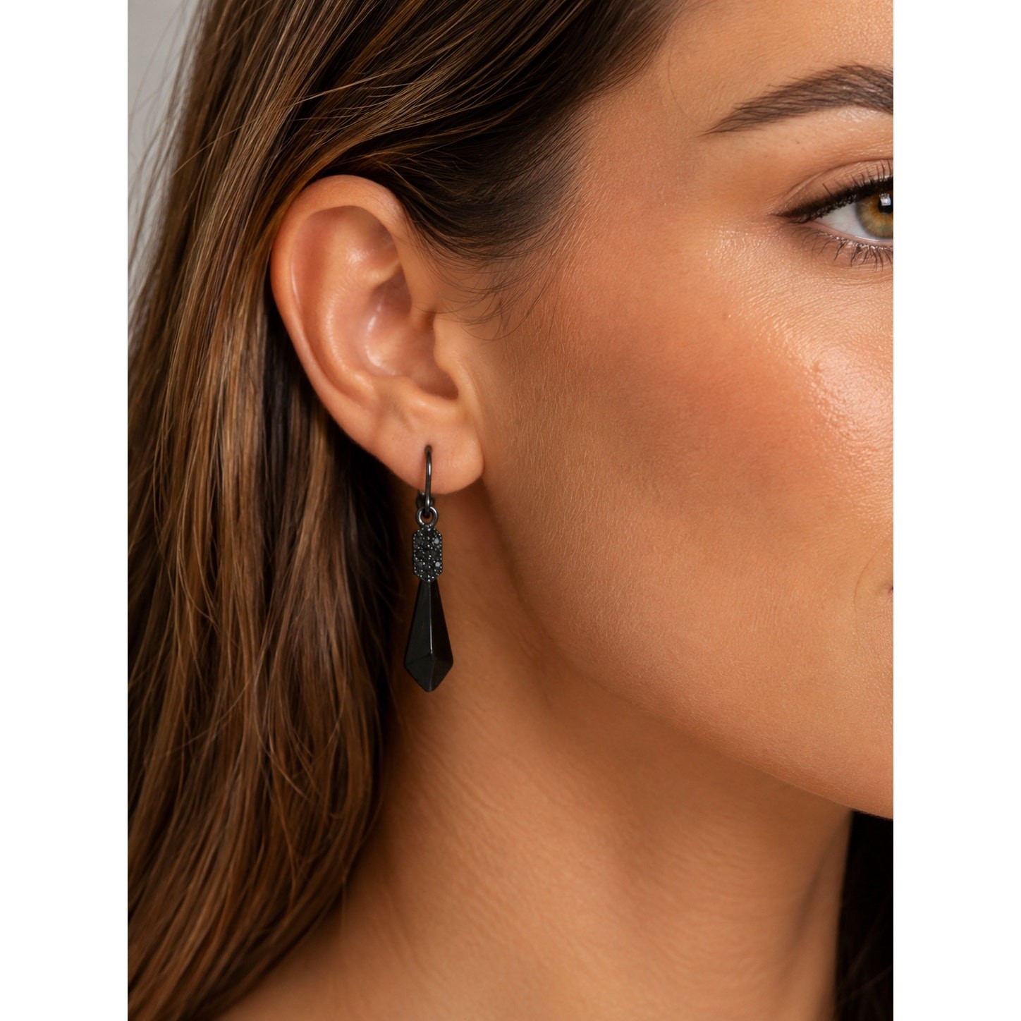Simply Vera Vera Wang Earrings Arrow Shape Dangle Black Formal Dressy